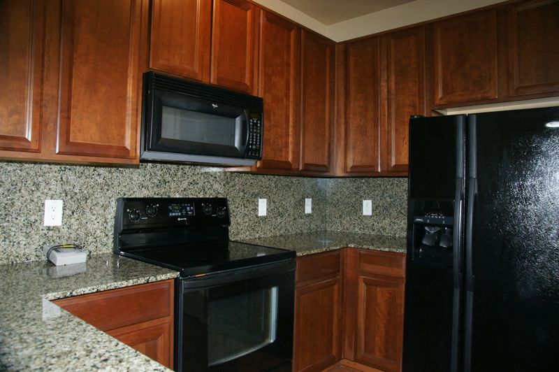 1331 S Owl Dr, Gilbert, AZ 85296