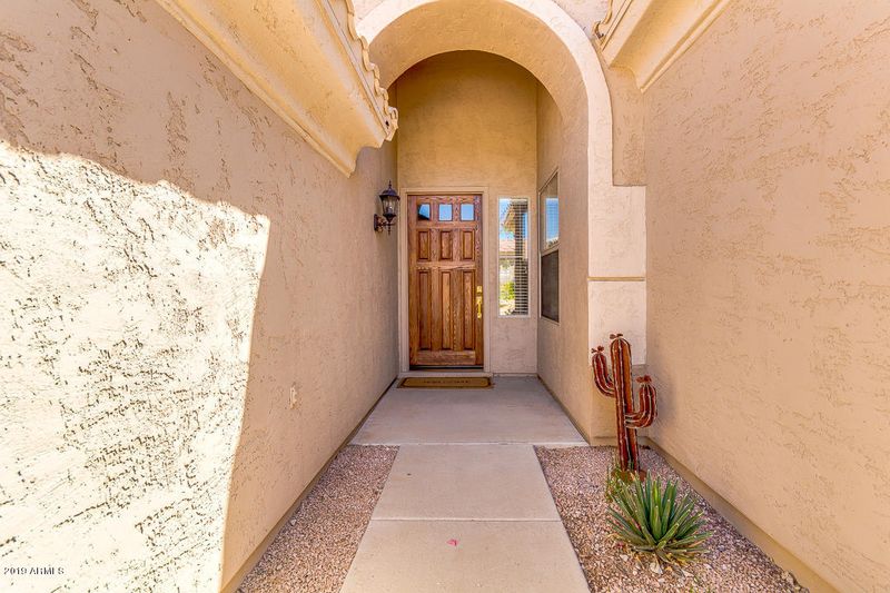 1331 W Windsong Dr, Phoenix, AZ 85045
