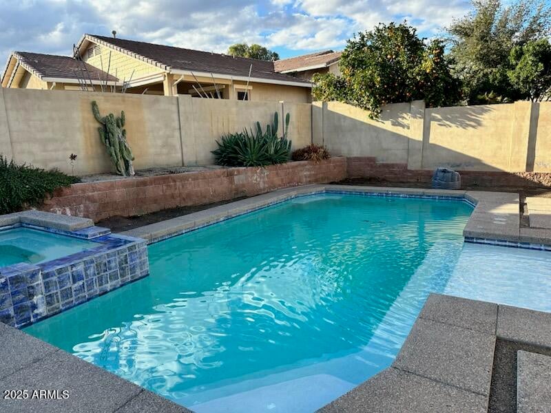13310 153rd Ln, Surprise, AZ 85379