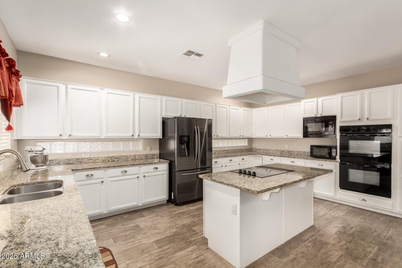 13313 Palo Verde Dr, Litchfield Park, AZ 85340