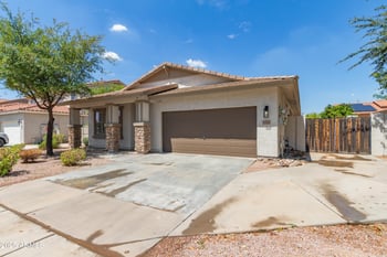 1332 Cassia Ln, Gilbert, AZ 85298
