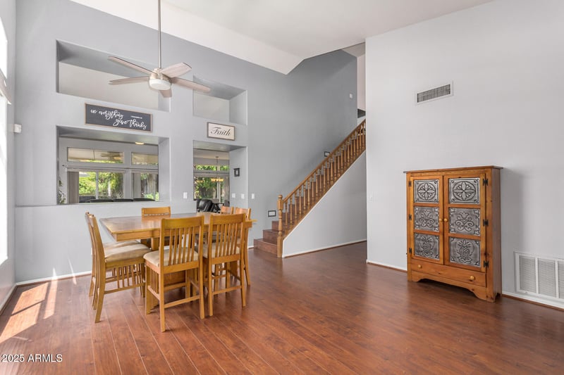 1332 Muriel Dr, Phoenix, AZ 85022