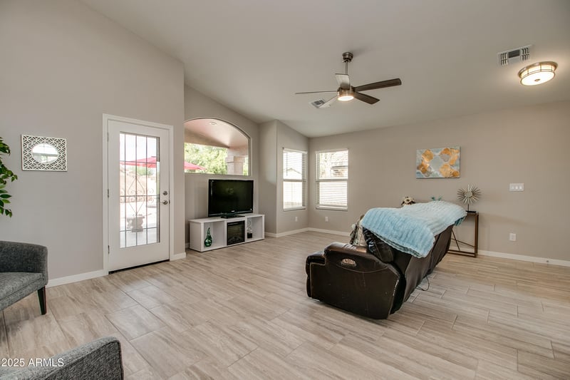 13328 Port Au Prince Ln, Surprise, AZ 85379