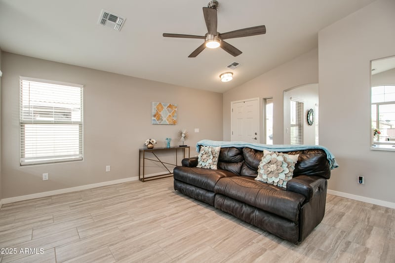 13328 Port Au Prince Ln, Surprise, AZ 85379