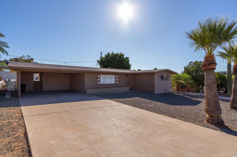 1333 E Butler Dr, Phoenix, AZ 85020