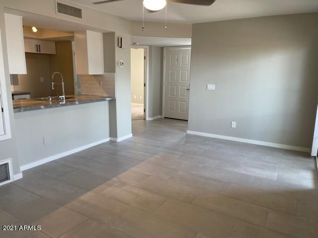 1333 E Morten Ave #110, Phoenix, AZ 85020