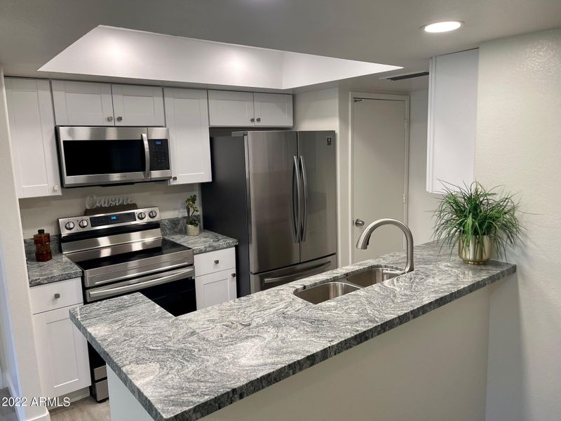 1333 E Morten Ave #205, Phoenix, AZ 85020