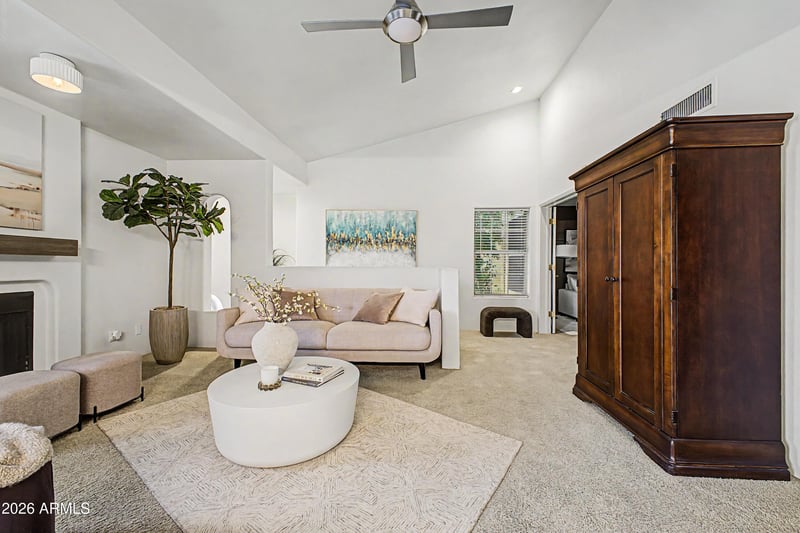 1333 E Morten Ave #206, Phoenix, AZ 85020
