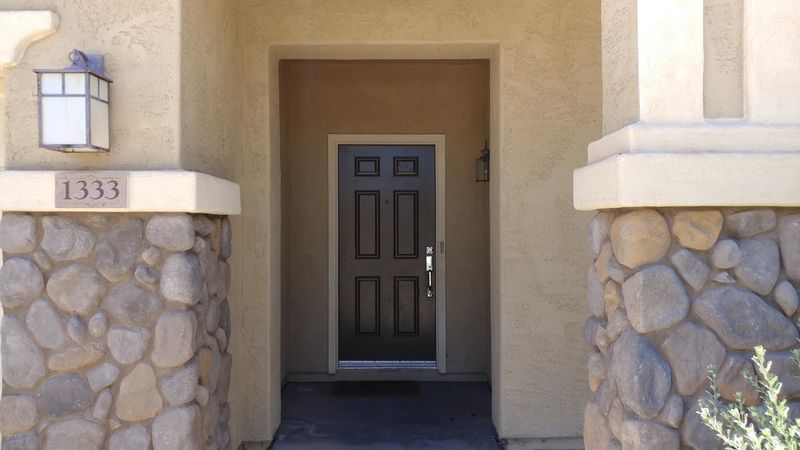 1333 E Walnut Rd, Gilbert, AZ 85298