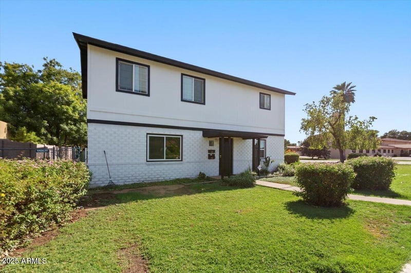 1333 Flower St #REAR, Phoenix, AZ 85014