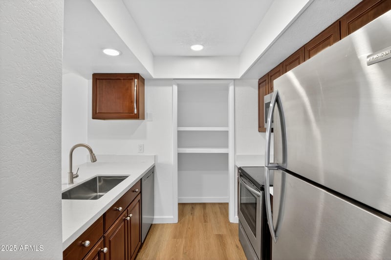 1333 Morten Ave #230, Phoenix, AZ 85020