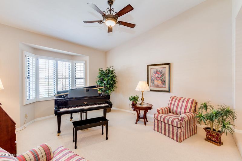 1333 W Sunset Ct, Gilbert, AZ 85233