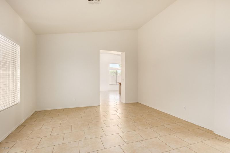 13333 W Crocus Dr, Surprise, AZ 85379