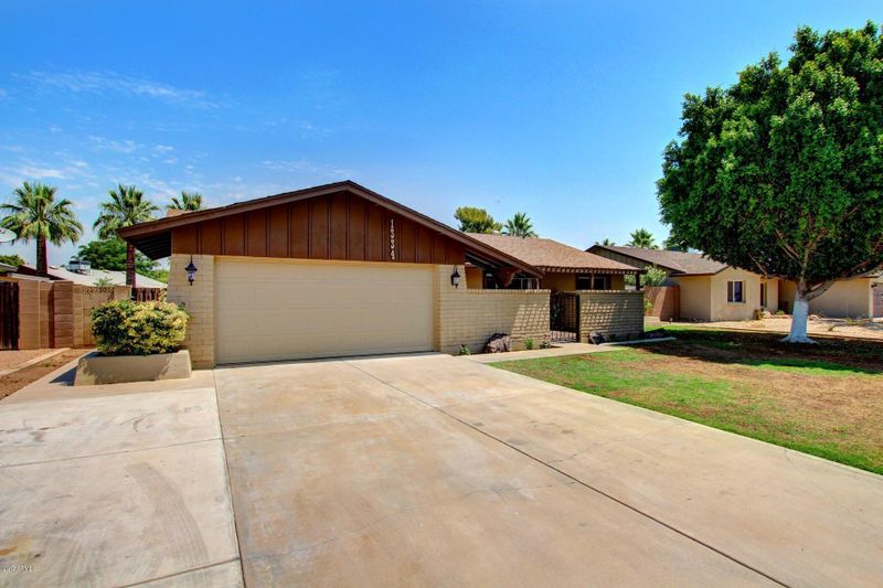 1334 E Donner Dr, Tempe, AZ 85282