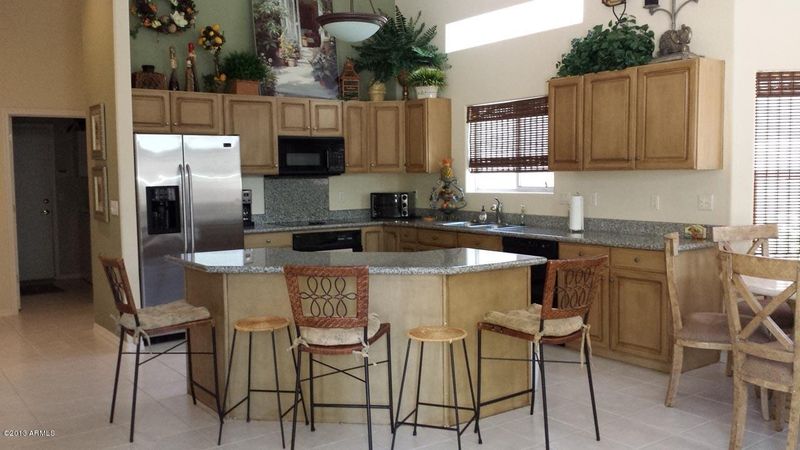 1334 N Cliffside Dr, Gilbert, AZ 85234