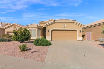 1334 Seashore Dr, Gilbert, AZ 85233