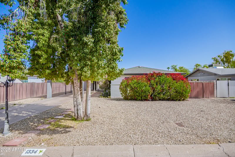 1334 Sells Dr, Phoenix, AZ 85013