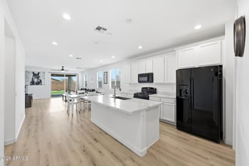 13341 Yearling Rd, Peoria, AZ 85383