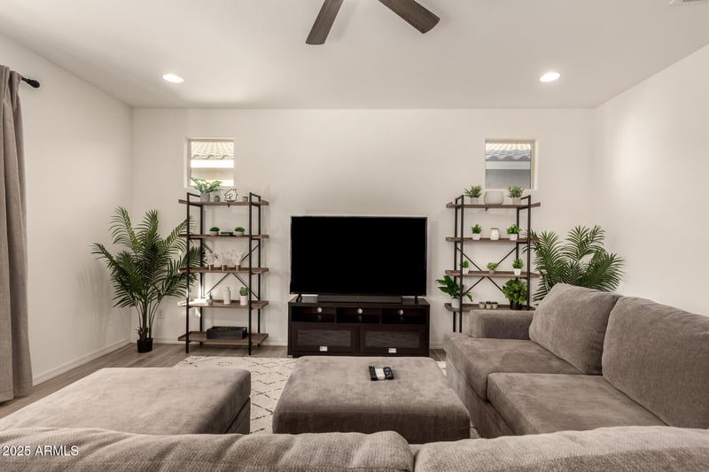 13342 173rd Ln, Surprise, AZ 85388