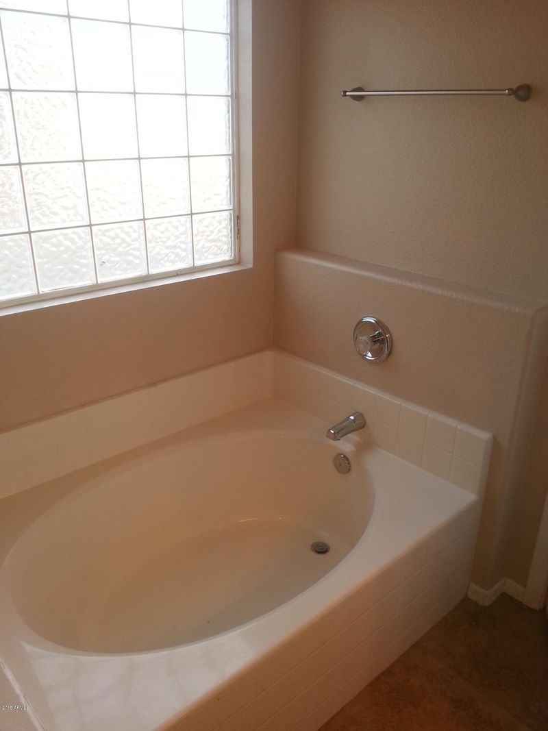 13344 W Evans Dr, Surprise, AZ 85379