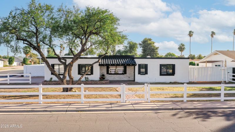 1335 E 8th St, Mesa, AZ 85203