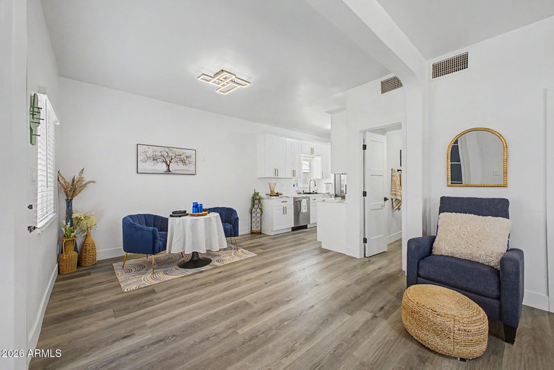 1335 E Moreland St, Phoenix, AZ 85006