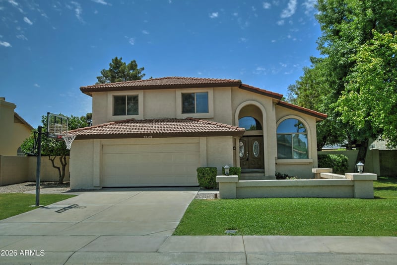 1335 Sunburst Ln, Tempe, AZ 85284