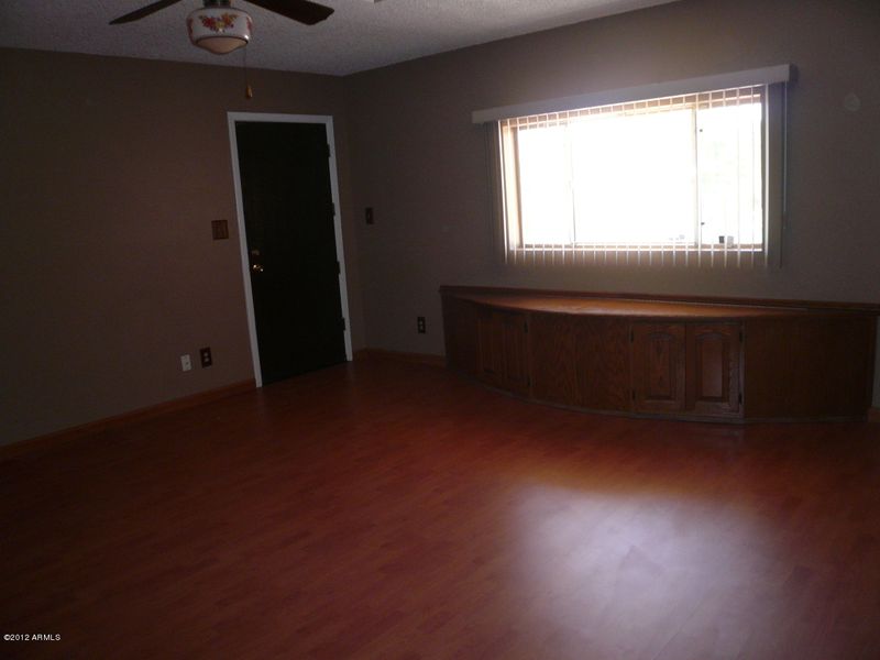 1335 E Townley Ave, Phoenix, AZ 85020