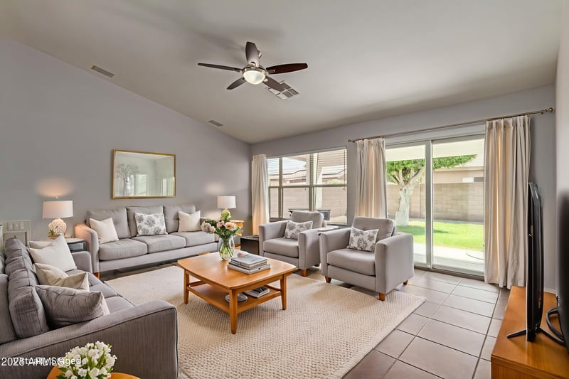 1335 Larkspur St, Gilbert, AZ 85296