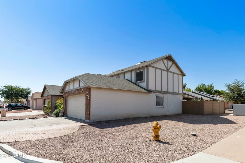 1335 Straford Dr, Chandler, AZ 85224