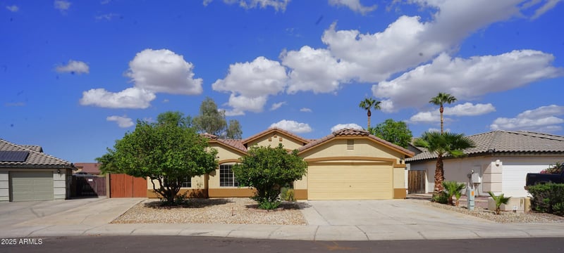 13354 Cottonwood St, Surprise, AZ 85374