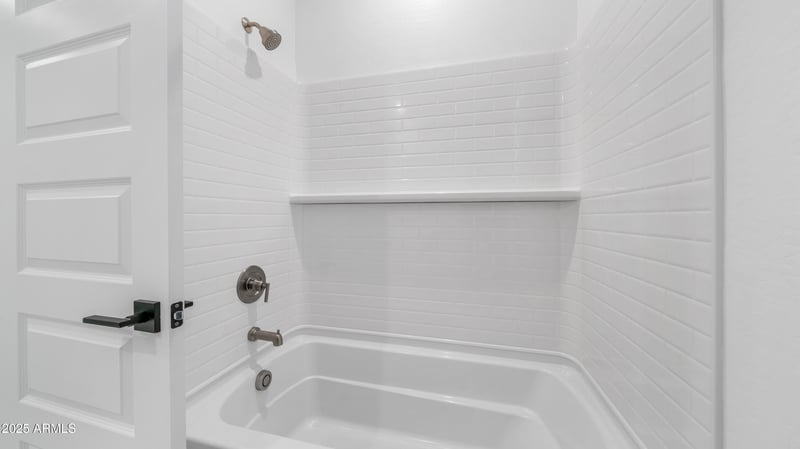 13359 Eagle Feather Rd, Peoria, AZ 85383