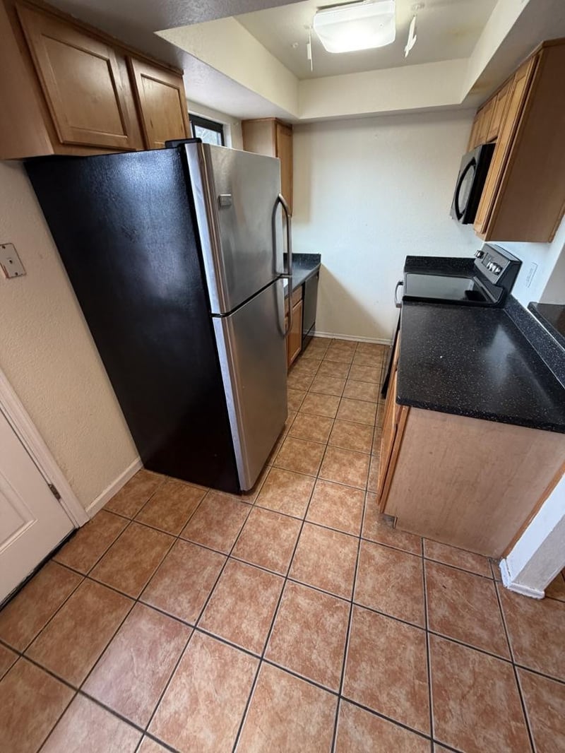 1336 E Mountain View Rd #105, Phoenix, AZ 85020