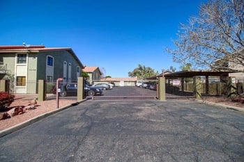 1336 E Mountain View Rd #105, Phoenix, AZ 85020