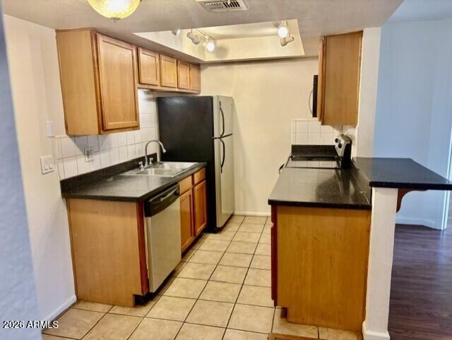 1336 E Mountain View Rd E #101, Phoenix, AZ 85020