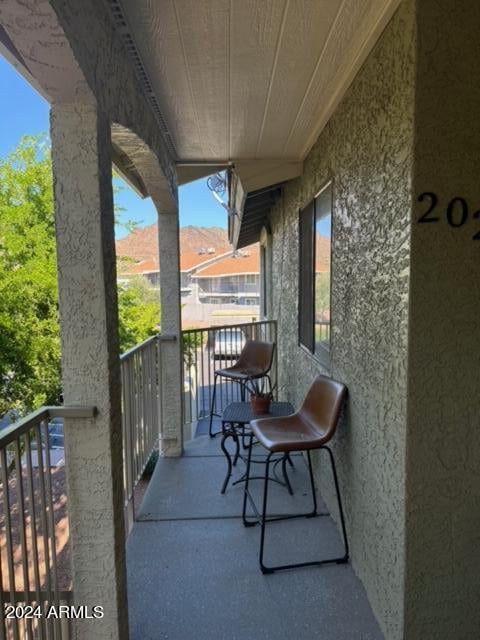 1336 Mountain View Rd #202, Phoenix, AZ 85020