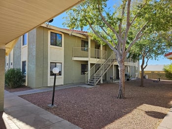 1336 Mountain View Rd #204, Phoenix, AZ 85020