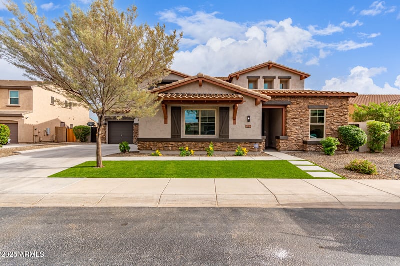 13367 Jesse Red Dr, Peoria, AZ 85383