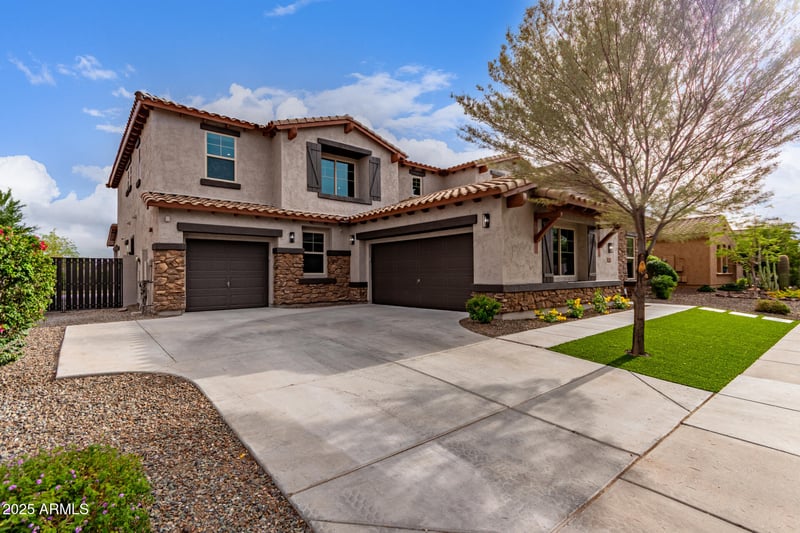 13367 Jesse Red Dr, Peoria, AZ 85383