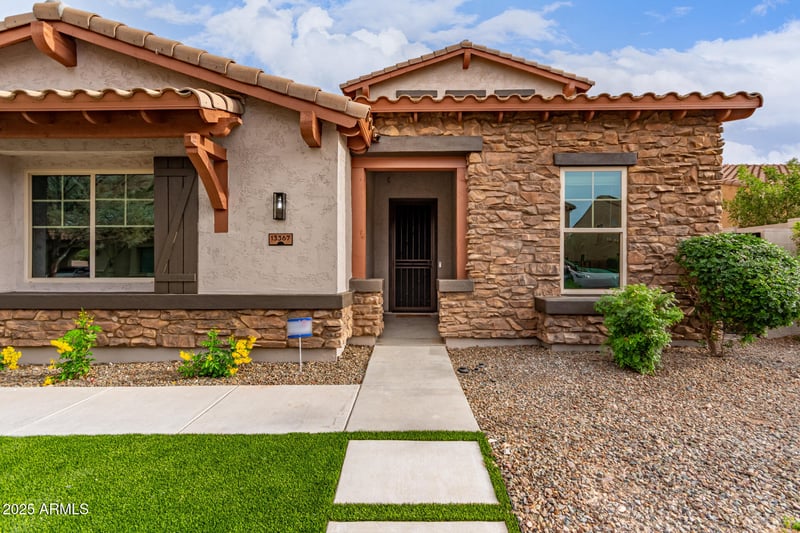 13367 Jesse Red Dr, Peoria, AZ 85383