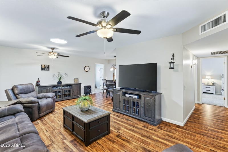 13367 W Desert Glen Dr, Sun City West, AZ 85375