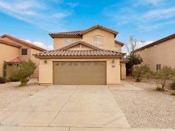 1337 E Stirrup Ln, San Tan Valley, AZ 85143