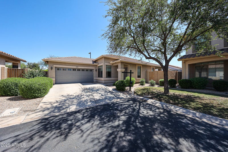 1337 Thompson Way, Chandler, AZ 85286