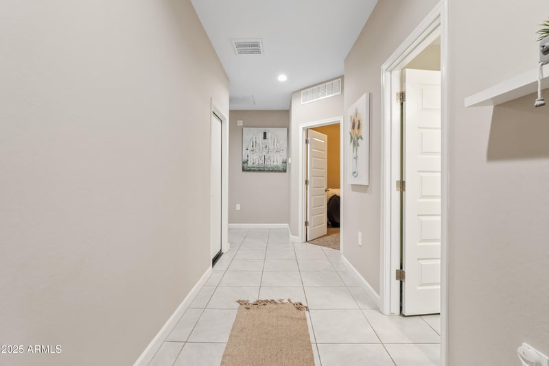 1337 Highland Rd, San Tan Valley, AZ 85143