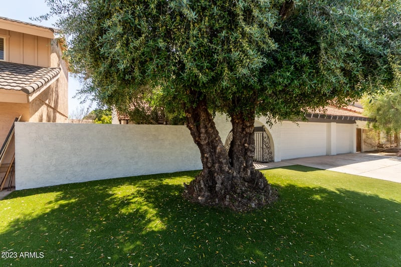 1337 Northshore Dr, Tempe, AZ 85283
