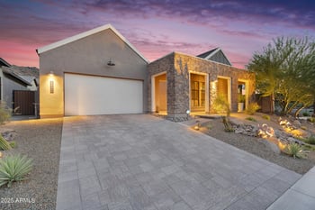 1337 Paseo Way, Phoenix, AZ 85042