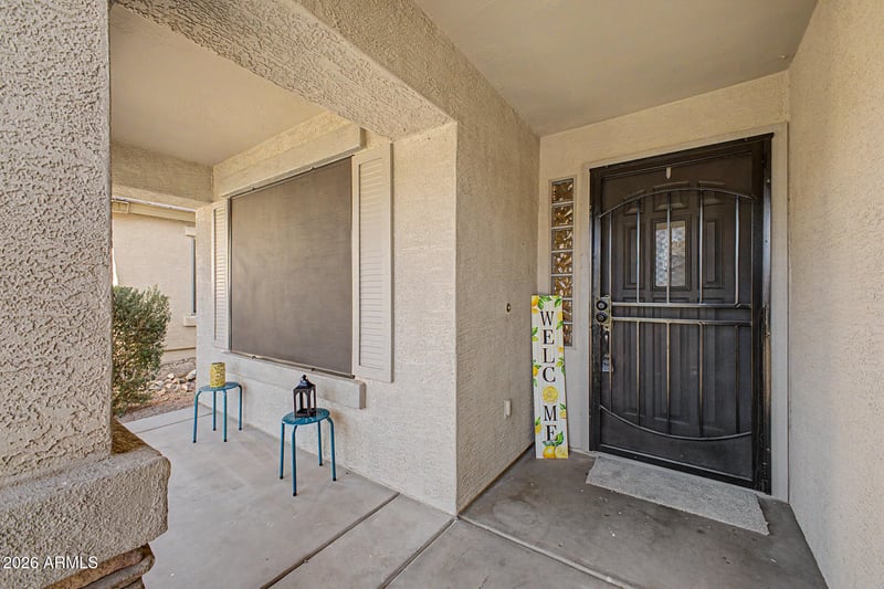 1337 Hereford Dr, San Tan Valley, AZ 85143