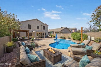 1337 Hereford Dr, San Tan Valley, AZ 85143