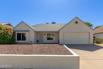 1337 Wickieup Ln, Phoenix, AZ 85024