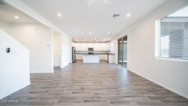 13370 W Eagle Feather Rd, Peoria, AZ 85383